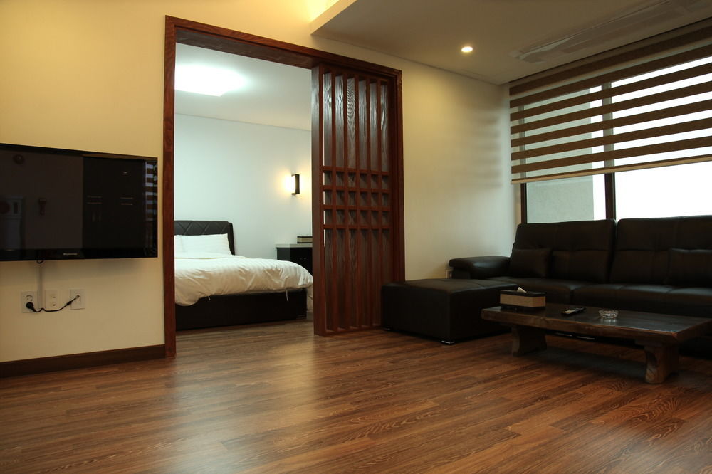 Tisland Resort Taeryun-dong 外观 照片